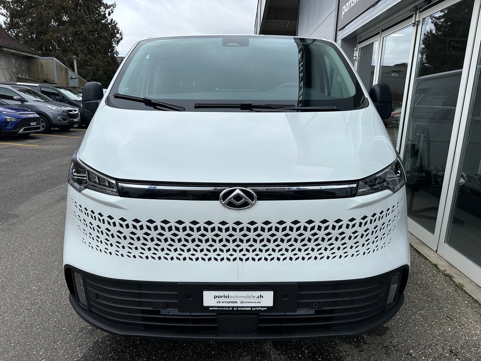 MAXUS eDeliver 7 L2 88kWh, Electric, New car, Automatic - 2