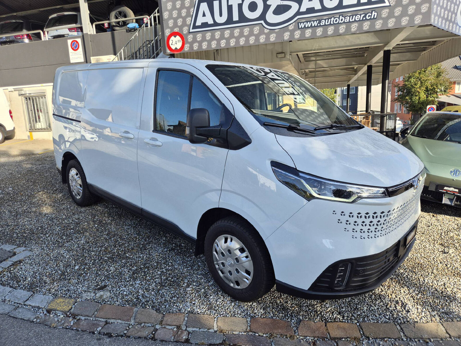 MAXUS eDeliver 7 Kaw. L1 E-Motor 77kWh, Elektro, Occasion / Gebraucht, Automatik - 2