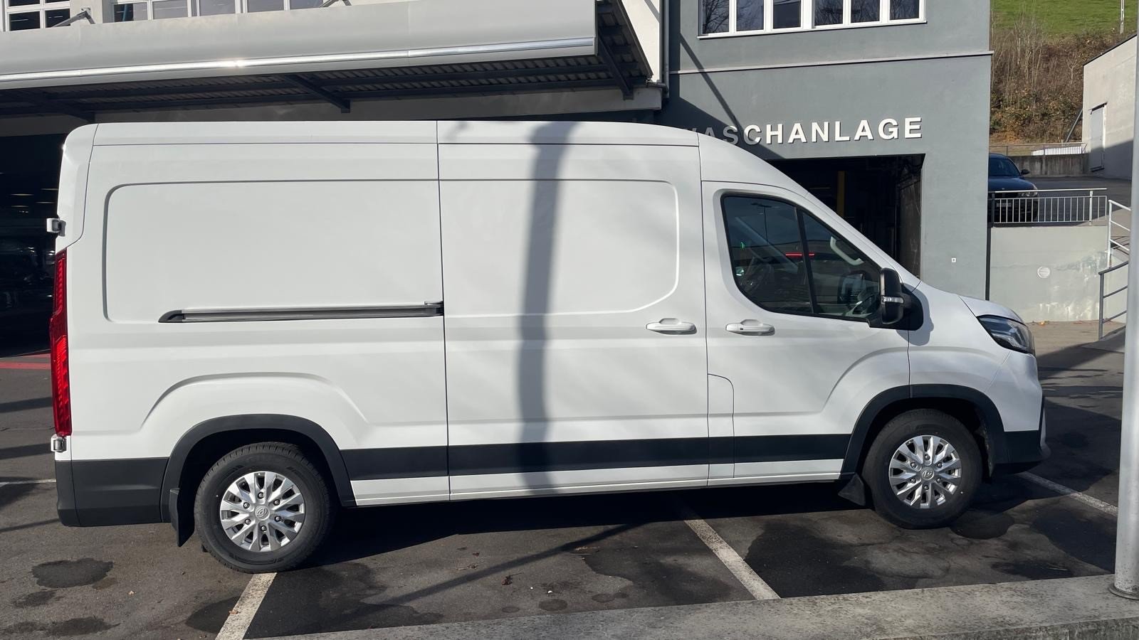 MAXUS eDeliver 9 L3H2 88.5kWh, Elektro, Neuwagen, Automatik - 5