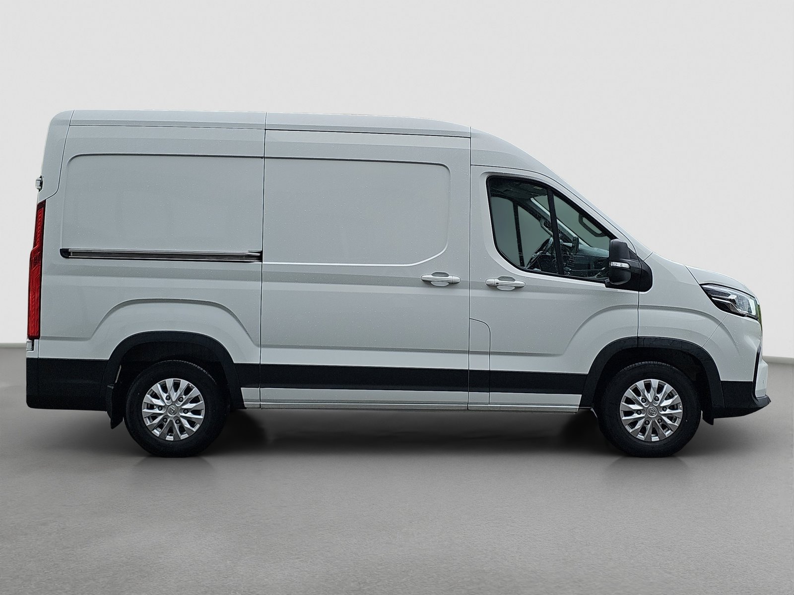 MAXUS eDeliver 9 L2H2 72kWh, Elektro, Neuwagen, Automatik - 6