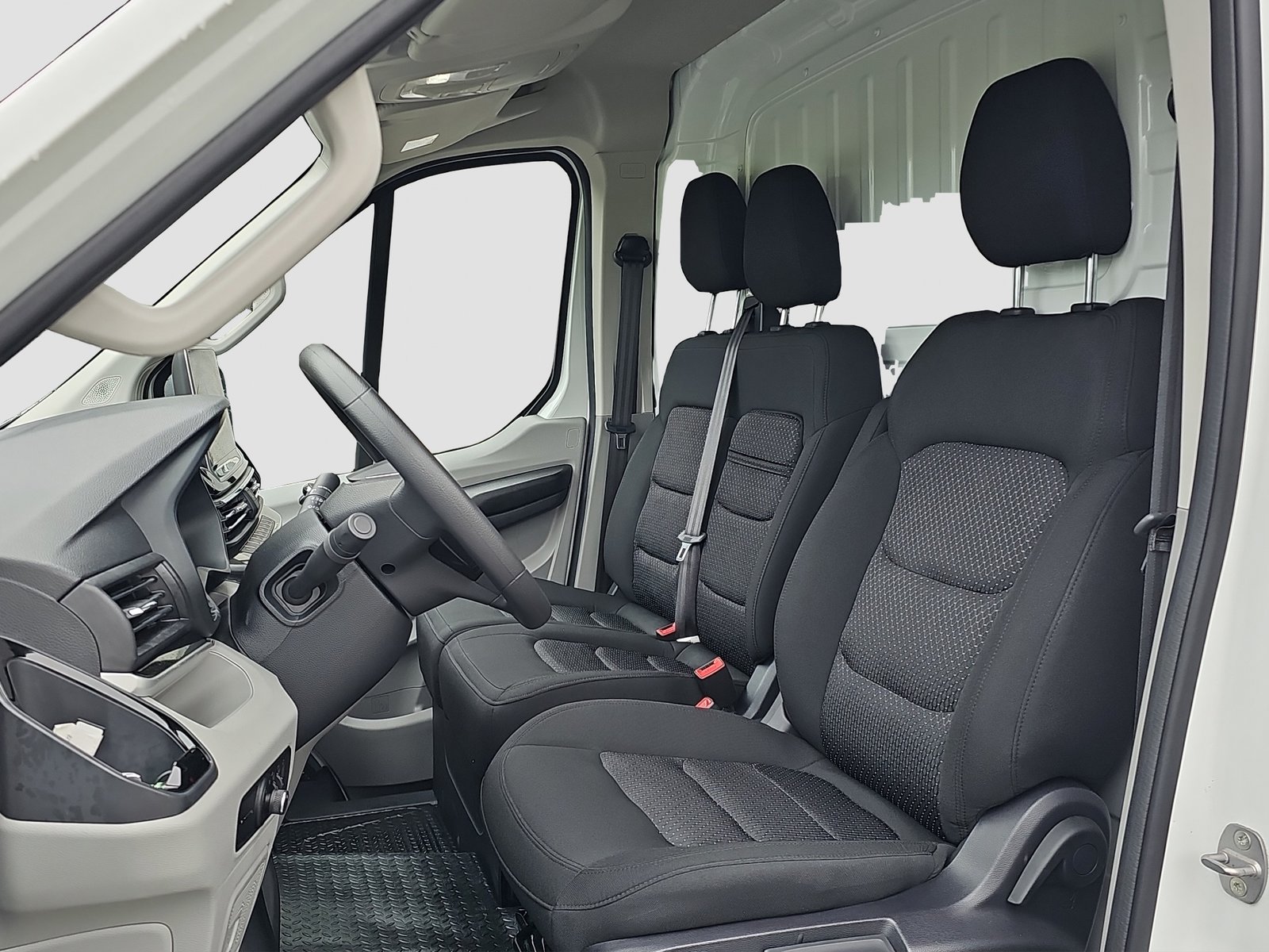 MAXUS eDeliver 9 L2H2 72kWh, Elektro, Neuwagen, Automatik - 7