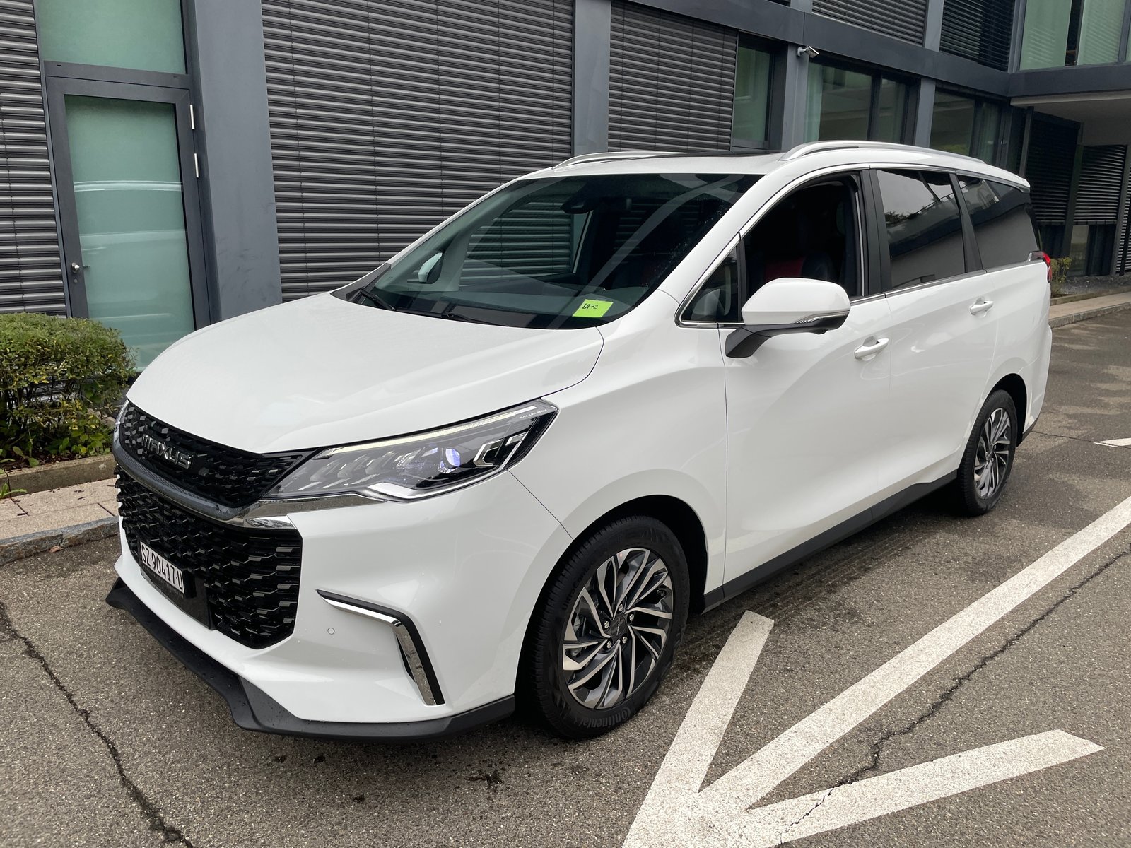 MAXUS eUniq 5 Grand Wagon 6-Sitzer 70kWh, Électrique, Voiture nouvelle, Automatique