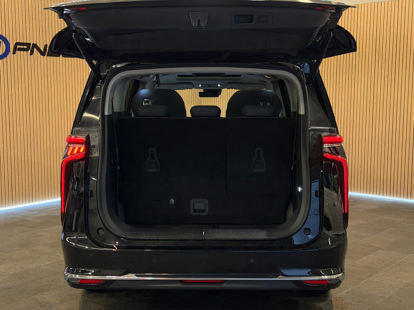 MAXUS Mifa 9 Premium 90kWh *Obsidian Schwarz*, Électrique, Voiture nouvelle, Automatique - 5