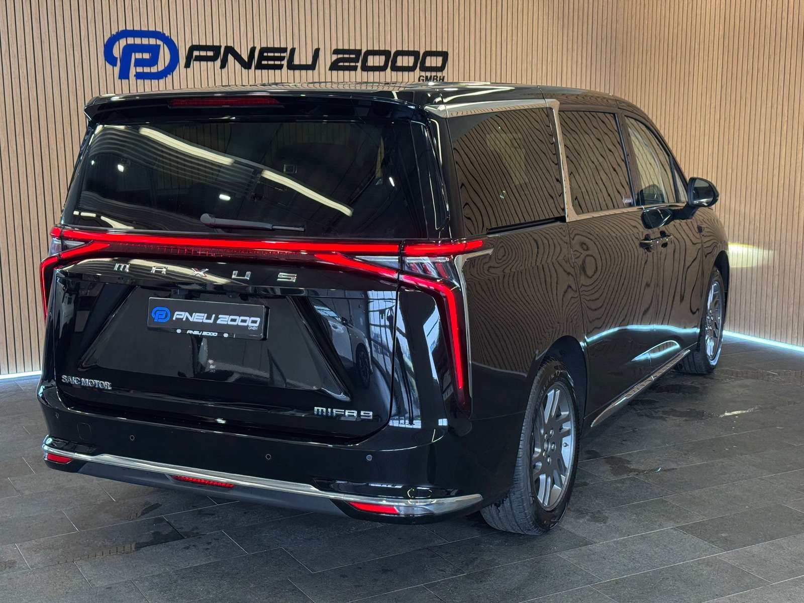 MAXUS Mifa 9 Premium 90kWh *Obsidian Schwarz*, Elektro, Neuwagen, Automatik - 7