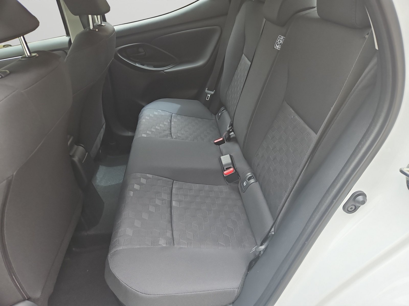 MAZDA 2 Hybrid Exclusive-line, Hybride Integrale Benzina/Elettrica, Auto nuove, Automatico - 6