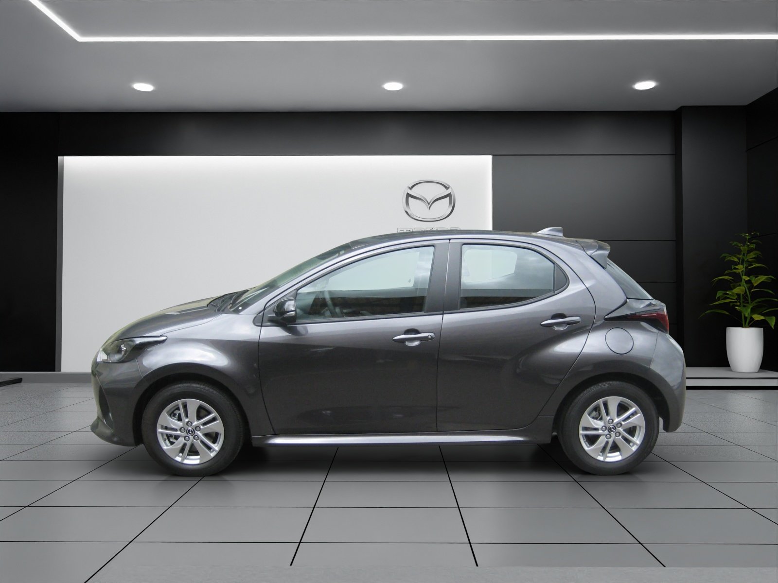 MAZDA 2 Hybrid Centre-line, Hybride Integrale Benzina/Elettrica, Auto nuove, Automatico - 2