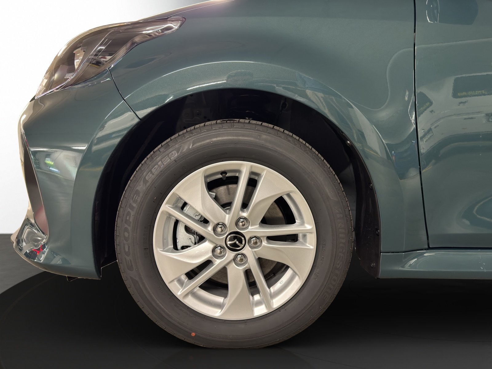 MAZDA 2 Hybrid Prime-line, Hybride Intégral Essence/Électricité, Voiture nouvelle, Automatique - 7