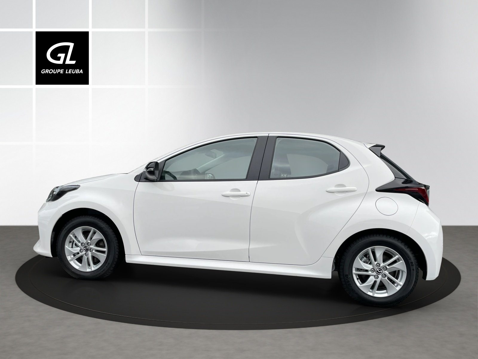 MAZDA 2 Hybrid Centre-line, Hybride Integrale Benzina/Elettrica, Auto nuove, Automatico - 2
