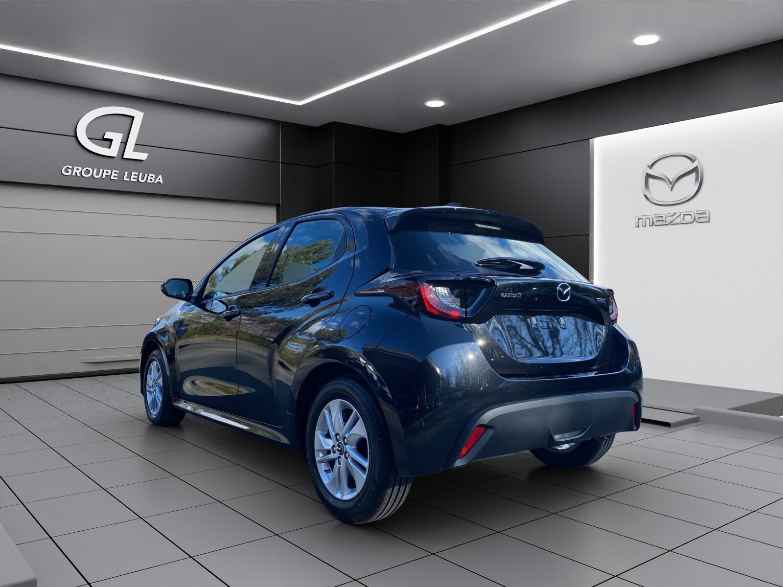 MAZDA 2 Hybrid Centre-line, Hybride Integrale Benzina/Elettrica, Auto nuove, Automatico - 3