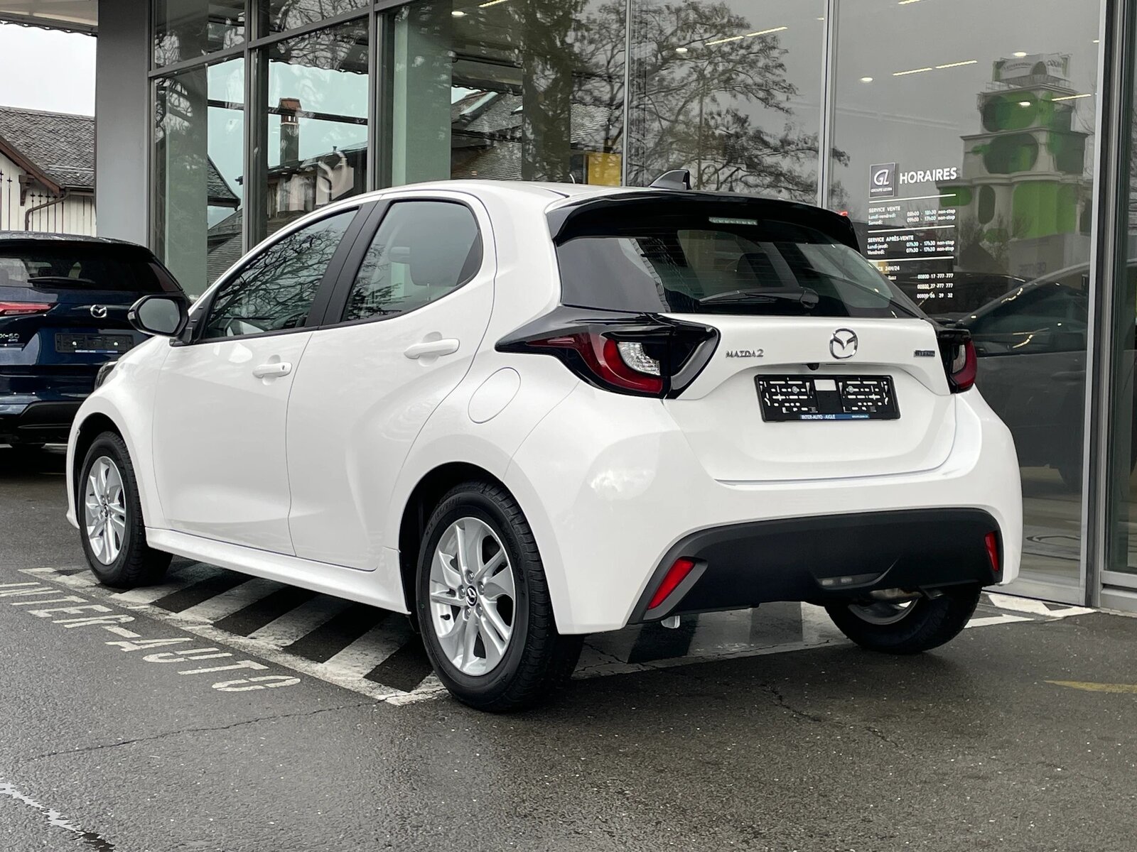 MAZDA 2 Hybrid Prime-line, Full-Hybrid Petrol/Electric, New car, Automatic - 3