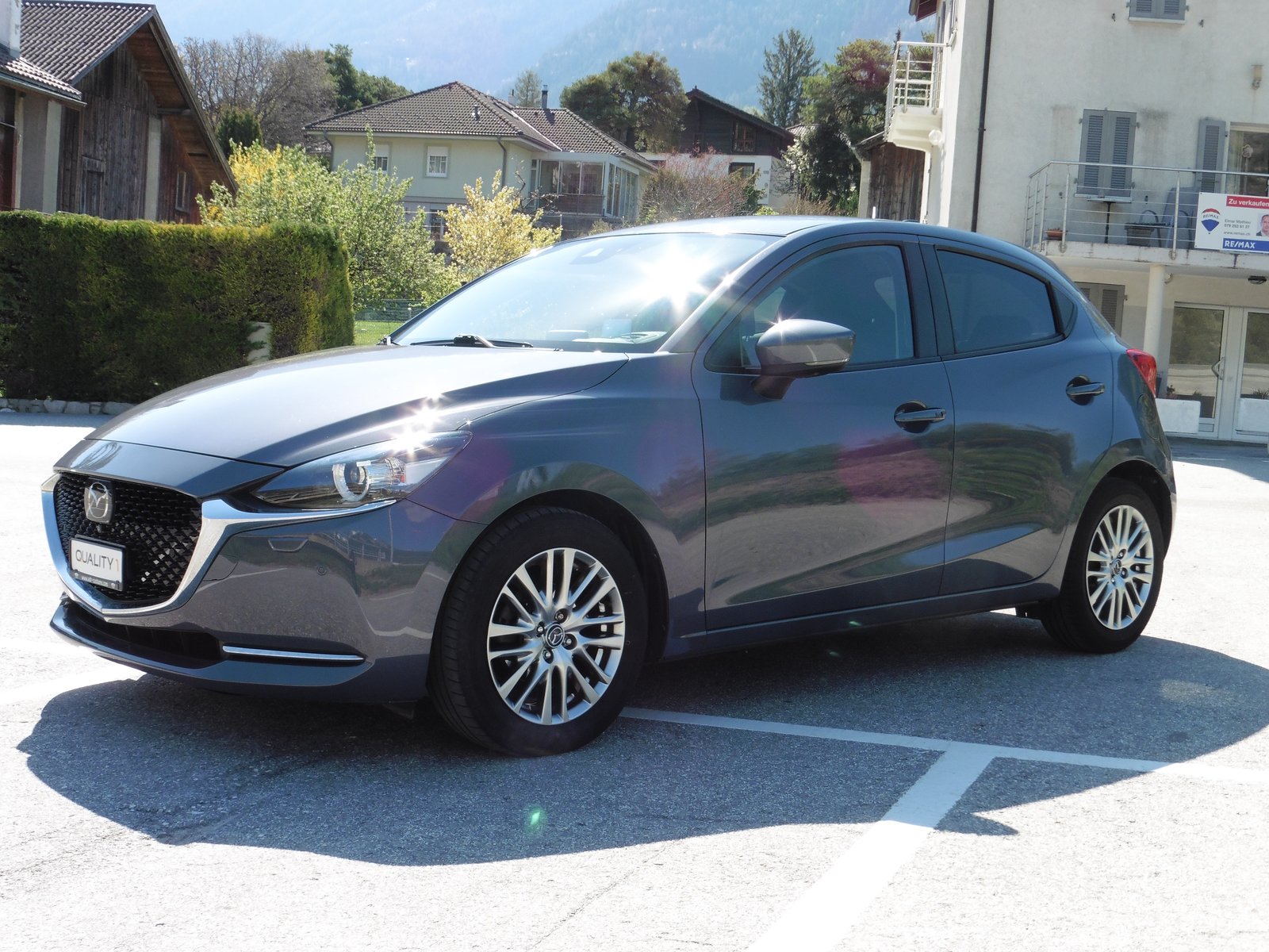 MAZDA 2 SKYACTIV-G 90 Mild Hybrid Revolution, Mild-Hybrid Benzin/Elektro, Occasion / Gebraucht, Handschaltung - 3