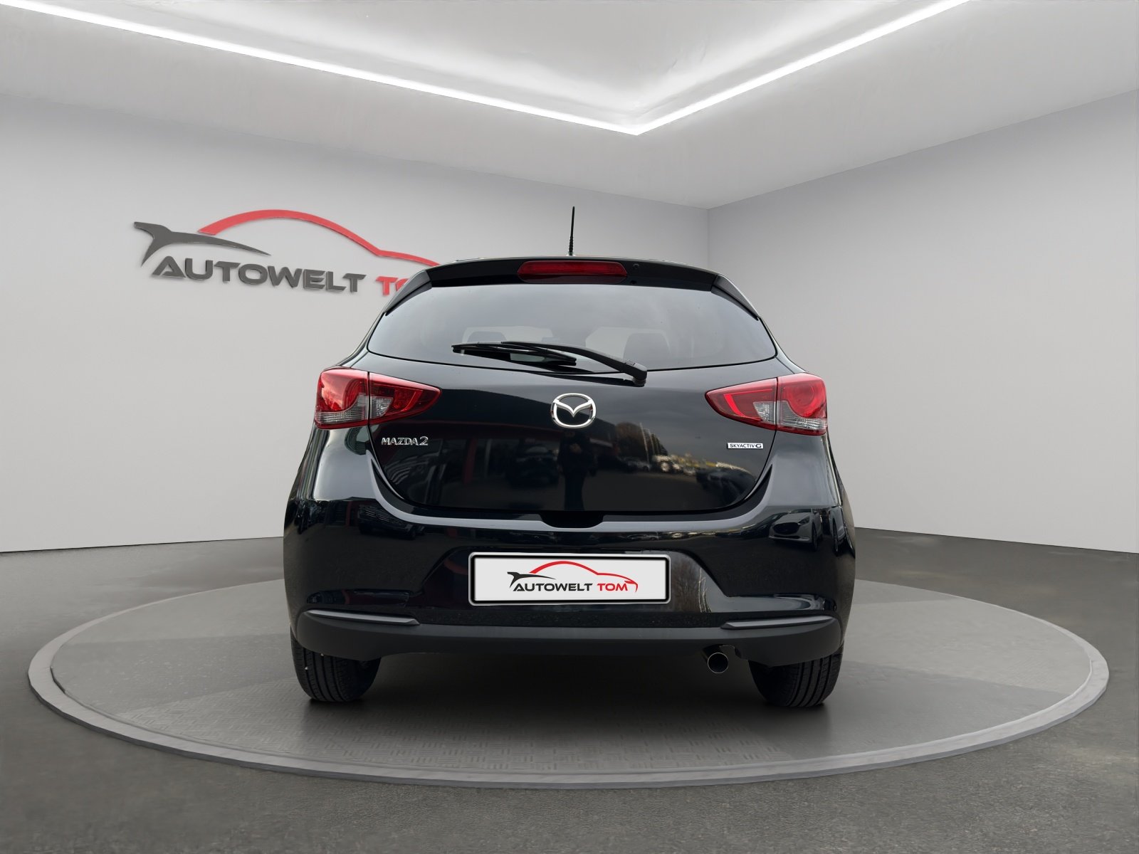 MAZDA 2 SKYACTIV-G 90 Ambition Plus, Petrol, Second hand / Used, Manual - 4