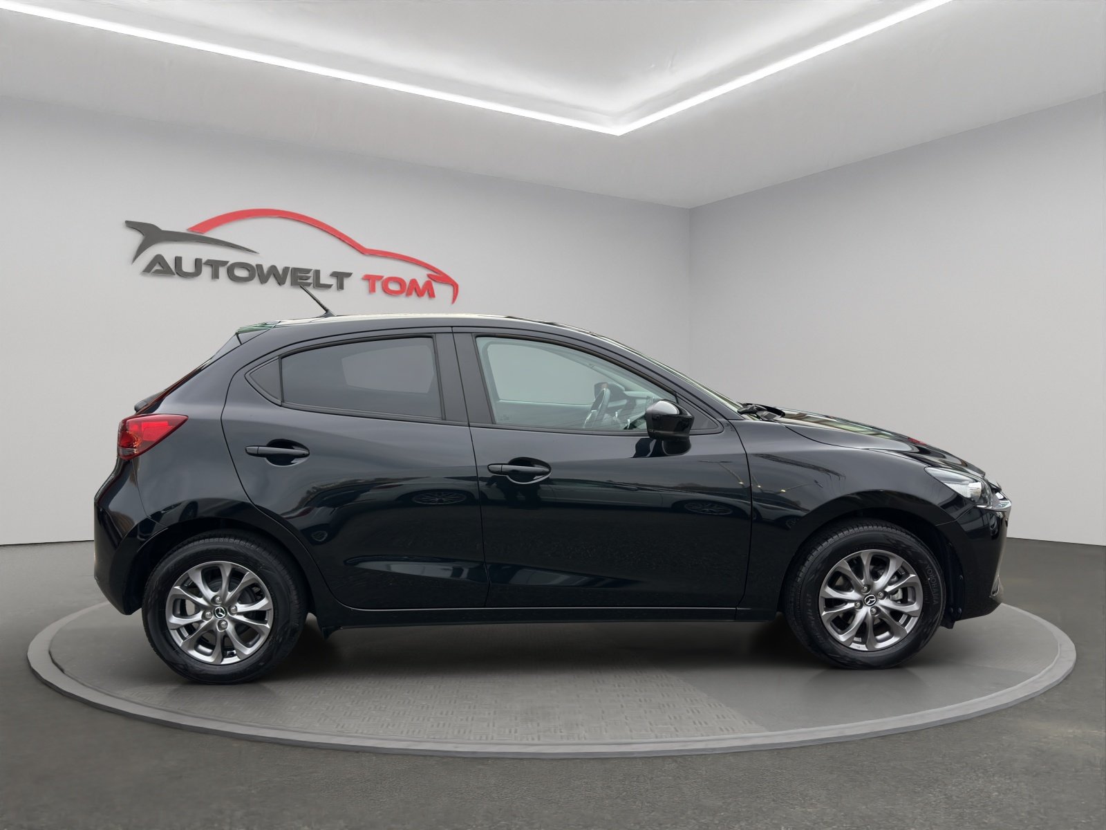MAZDA 2 SKYACTIV-G 90 Ambition Plus, Petrol, Second hand / Used, Manual - 6