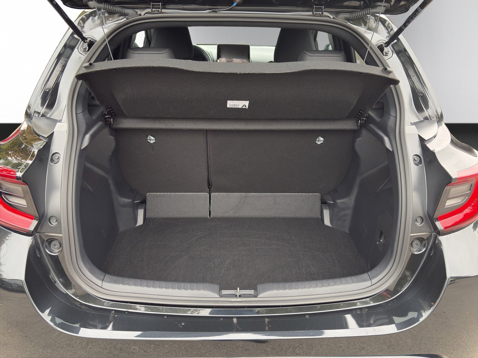 MAZDA 2 Hybrid Homura, Full-Hybrid Petrol/Electric, Second hand / Used, Automatic - 7