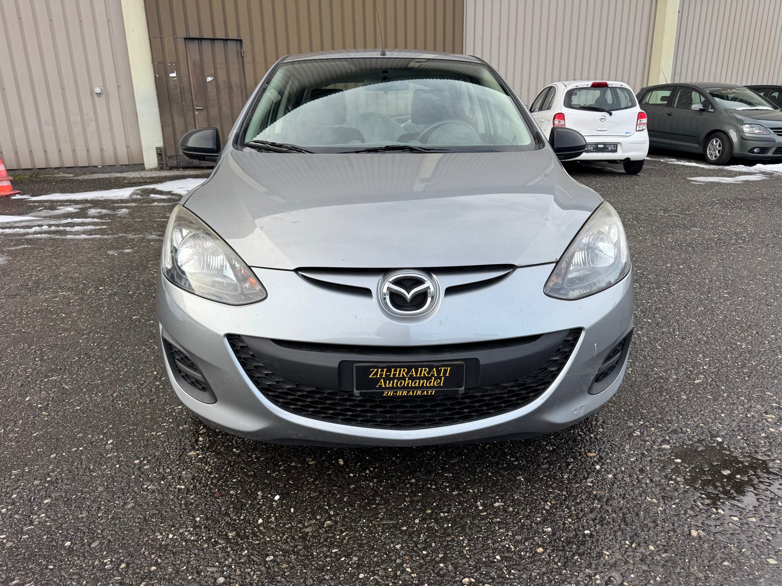 MAZDA 2 1.3i 16V Confort, Benzin, Occasion / Gebraucht, Handschaltung - 2