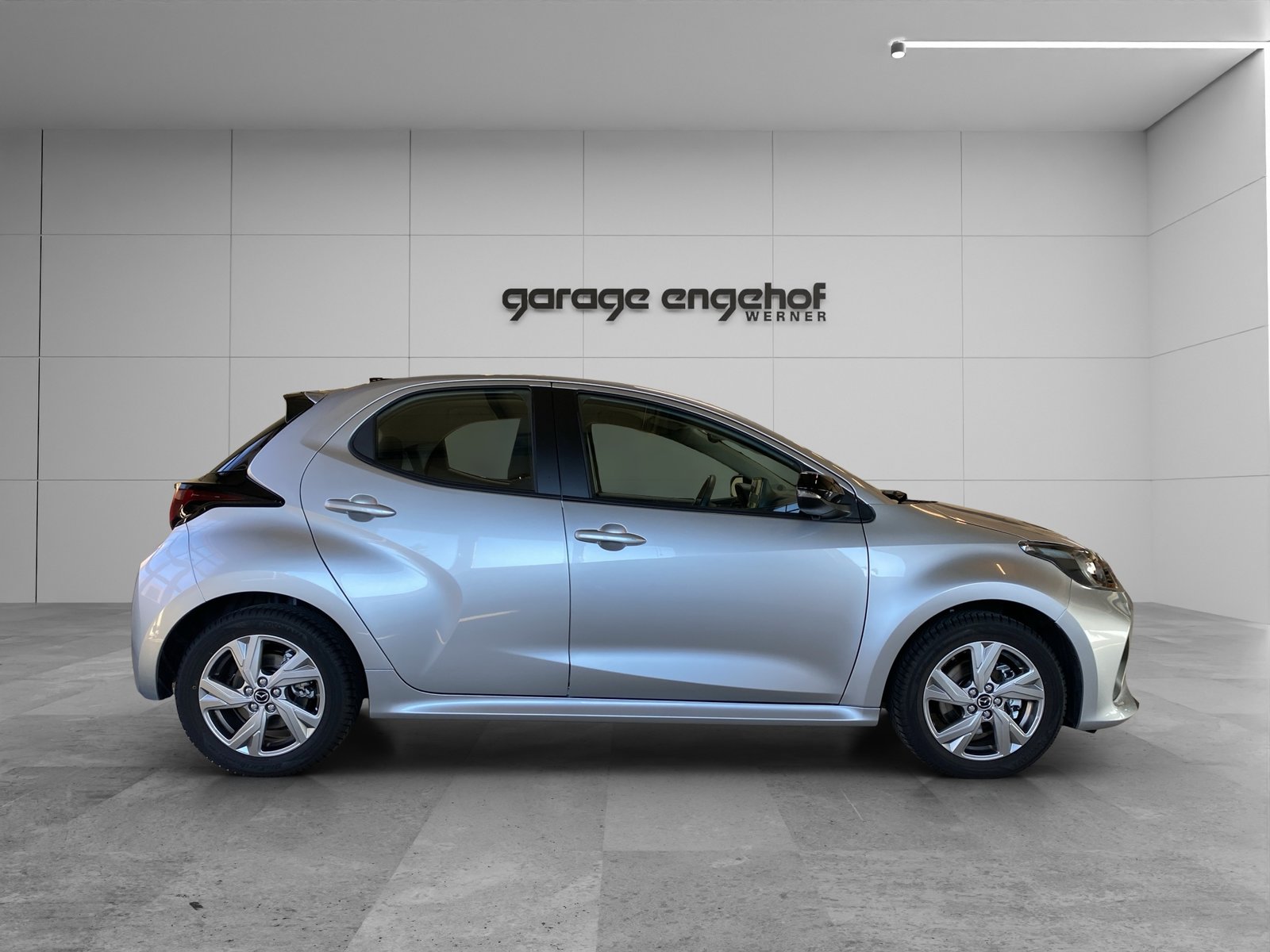 MAZDA 2 Hybrid Exclusive-line, Hybride Intégral Essence/Électricité, Occasion / Utilisé, Automatique - 5