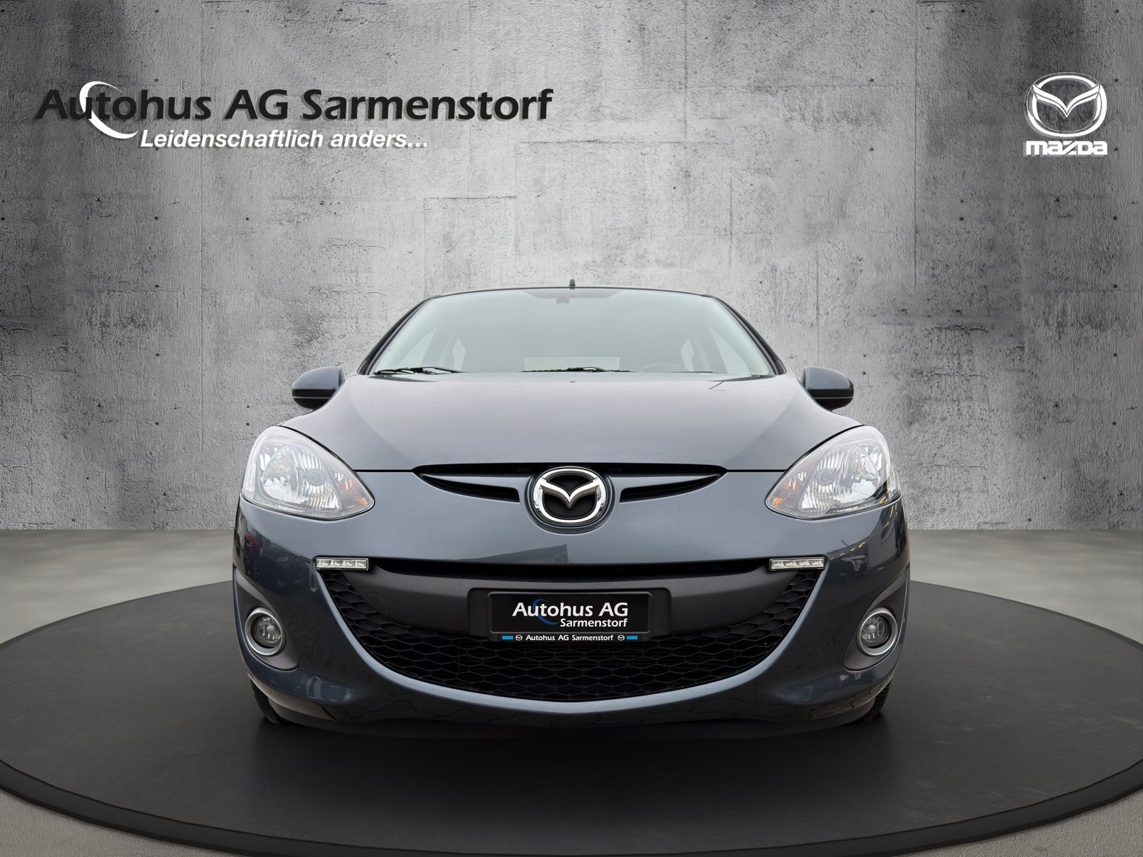 MAZDA 2 1.5i 16V Exclusive Automatic, Petrol, Second hand / Used, Automatic - 2