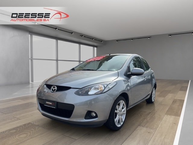 MAZDA 2 1.5i 16V Exclusive Automatic, Petrol, Second hand / Used, Automatic - 2