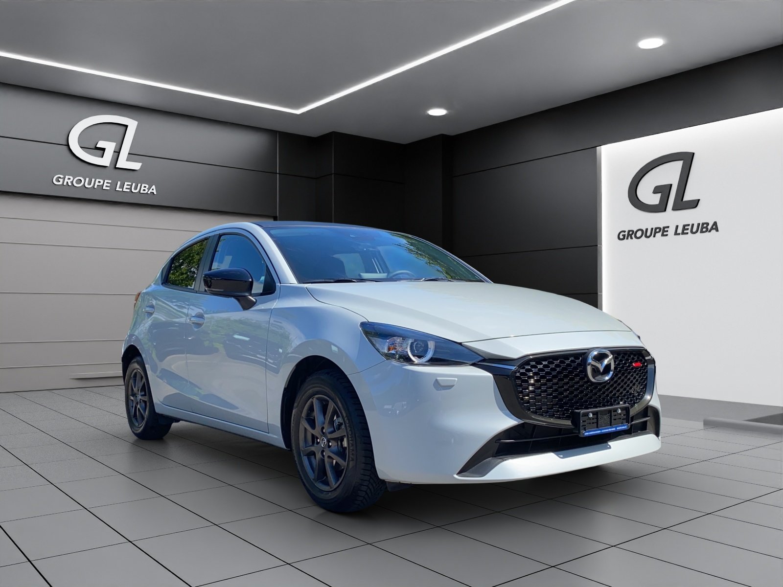 MAZDA 2 SKYACTIV-G 90 Homura Aka Automat