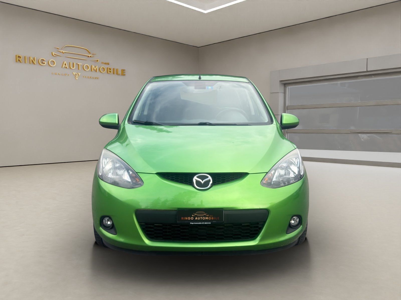 MAZDA 2 1.3i 16V Exclusive, Essence, Occasion / Utilisé, Manuelle - 2