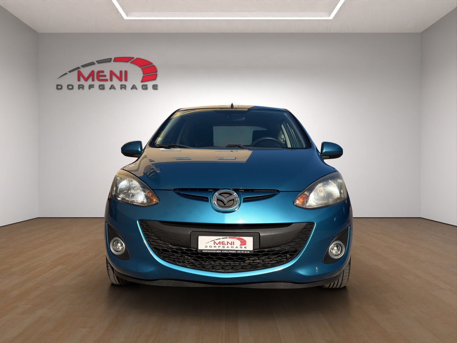 MAZDA 2 1.3i 16V Exclusive, Essence, Occasion / Utilisé, Manuelle - 2