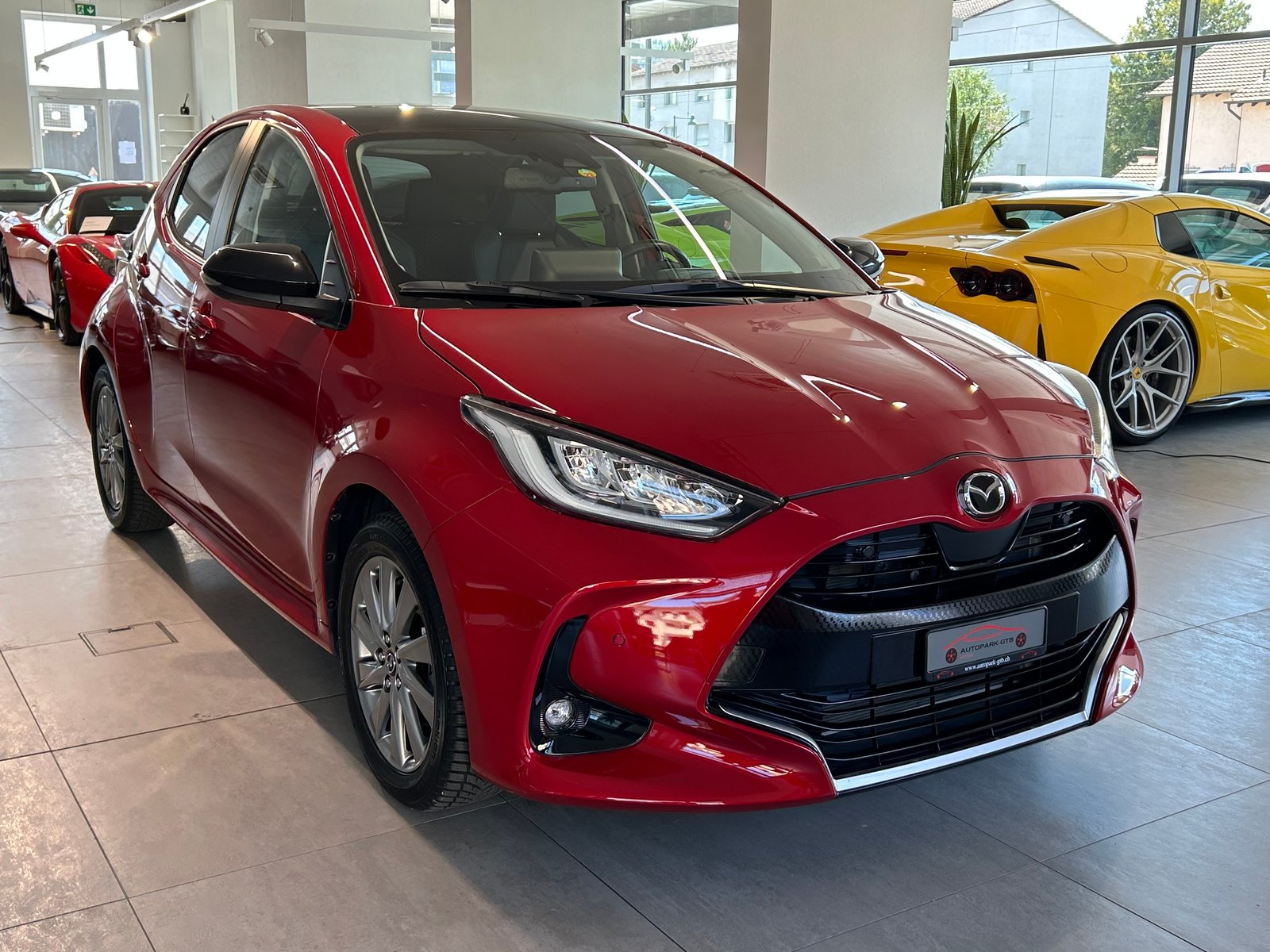 MAZDA 2 Hybrid Select, Full-Hybrid Petrol/Electric, Second hand / Used, Automatic - 2