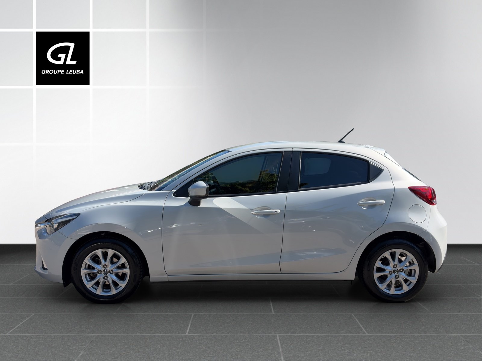 MAZDA 2 G 90 Ambition Plus, Benzin, Occasion / Gebraucht, Automatik - 3