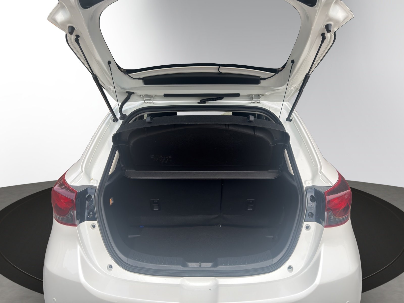 MAZDA 2 G 90 Revolution, Benzin, Occasion / Gebraucht, Automatik - 6
