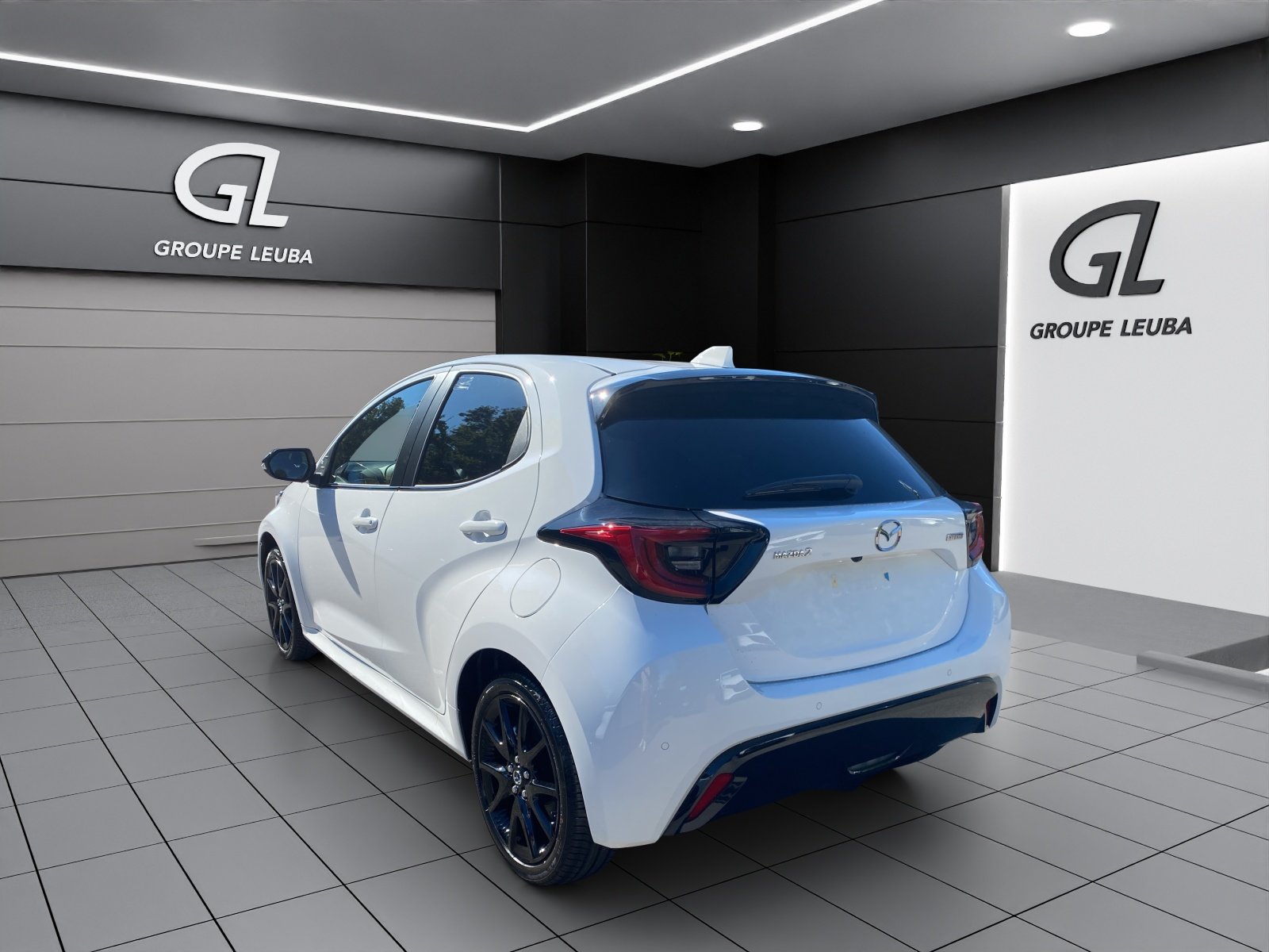 MAZDA 2 Hybrid Homura, Hybride Intégral Essence/Électricité, Voiture de démonstration, Automatique - 4