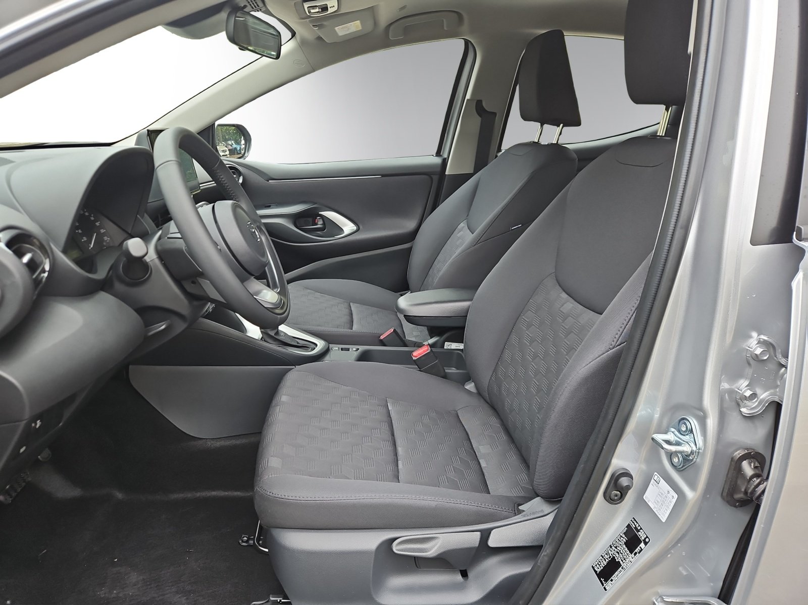 MAZDA 2 Hybrid Centre-line, Hybride Intégral Essence/Électricité, Voiture de démonstration, Automatique - 5