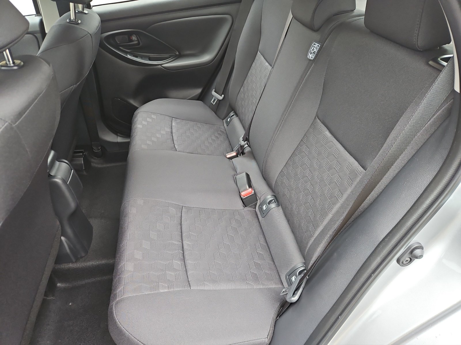 MAZDA 2 Hybrid Centre-line, Hybride Intégral Essence/Électricité, Voiture de démonstration, Automatique - 7