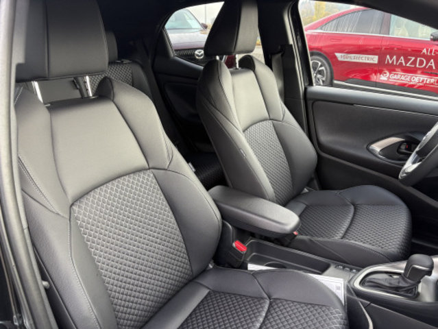 MAZDA 2 Hybrid Homura, New car, Automatic - 6