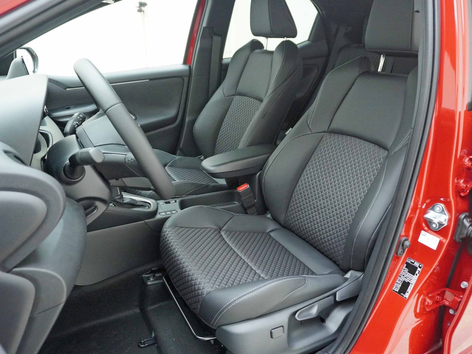 MAZDA 2 1.5 Hybrid Homura, Voll-Hybrid Benzin/Elektro, Neuwagen, Automatik - 7