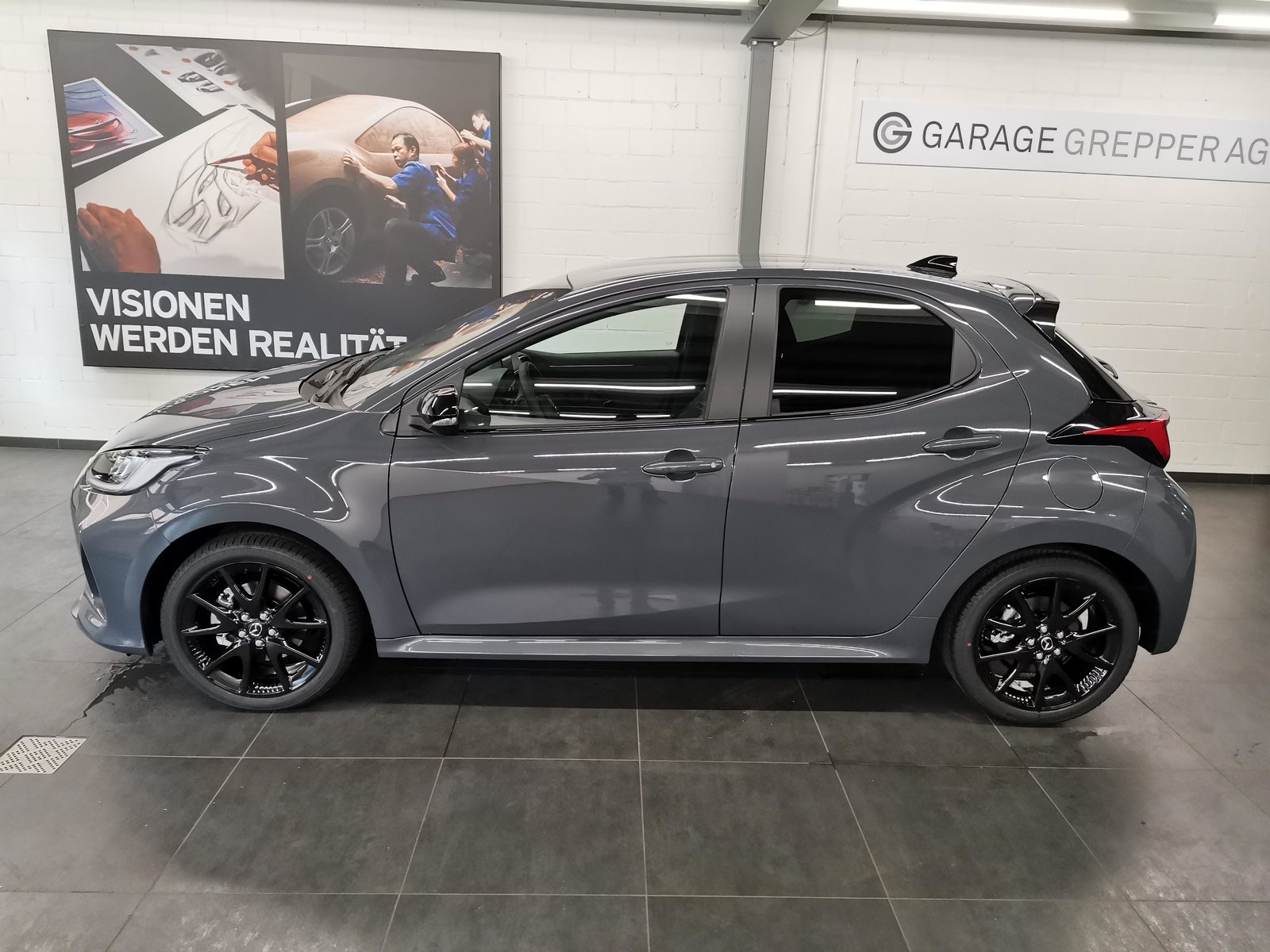 MAZDA 2 1.5 Hybrid Homura, Voll-Hybrid Benzin/Elektro, Neuwagen, Automatik - 3