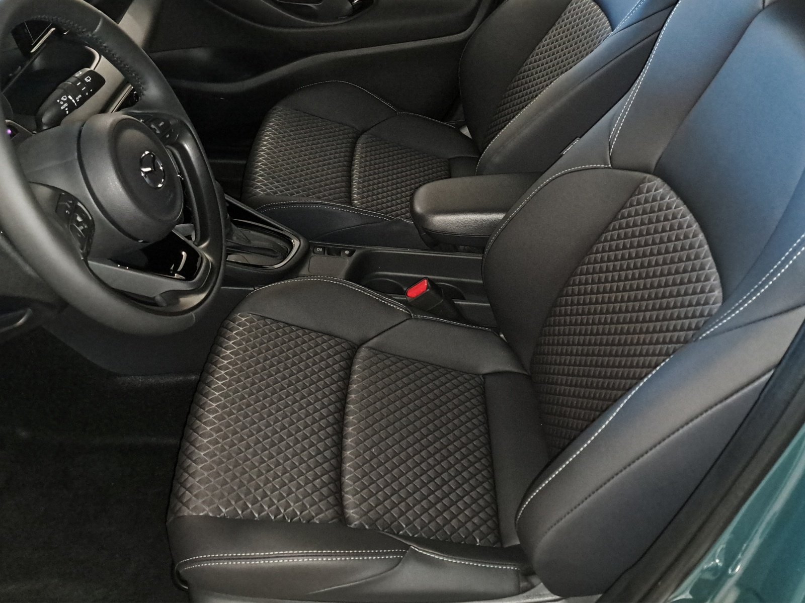 MAZDA 2 1.5 Hybrid Homura 2026/27, Hybride Intégral Essence/Électricité, Voiture nouvelle, Automatique - 7