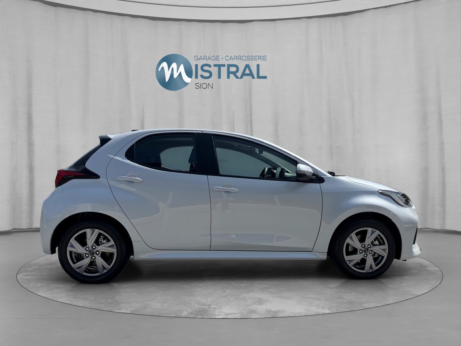 MAZDA 2 Hybrid Exclusive-Line, Petrol, New car, Automatic - 6