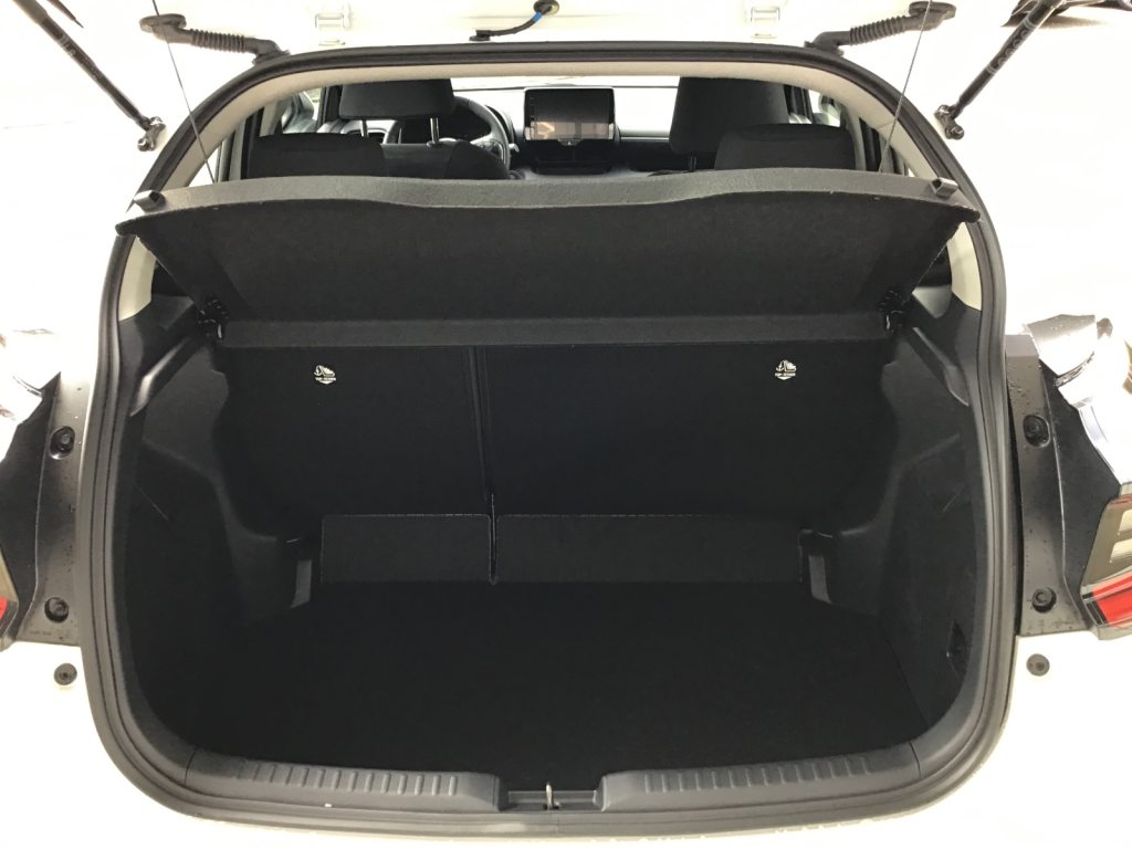MAZDA 2 92PS Hybrid Exclusive-Line, Full-Hybrid Petrol/Electric, New car, Automatic - 7