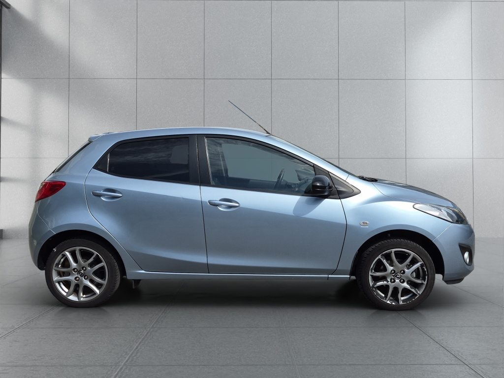 MAZDA 2 1.3 84 MZR Exclusive, Essence, Occasion / Utilisé, Manuelle - 4