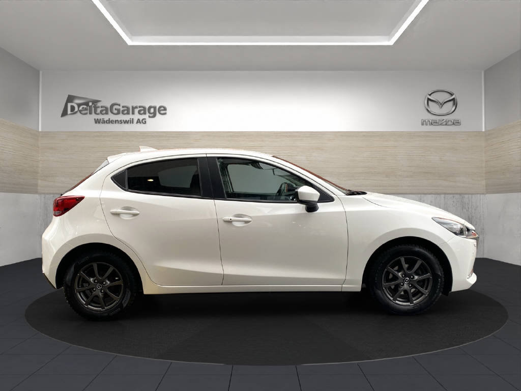 MAZDA 2 SG90 Mt Revolution Pack Leder Weiss 4 N, Essence, Occasion / Utilisé, Manuelle - 4