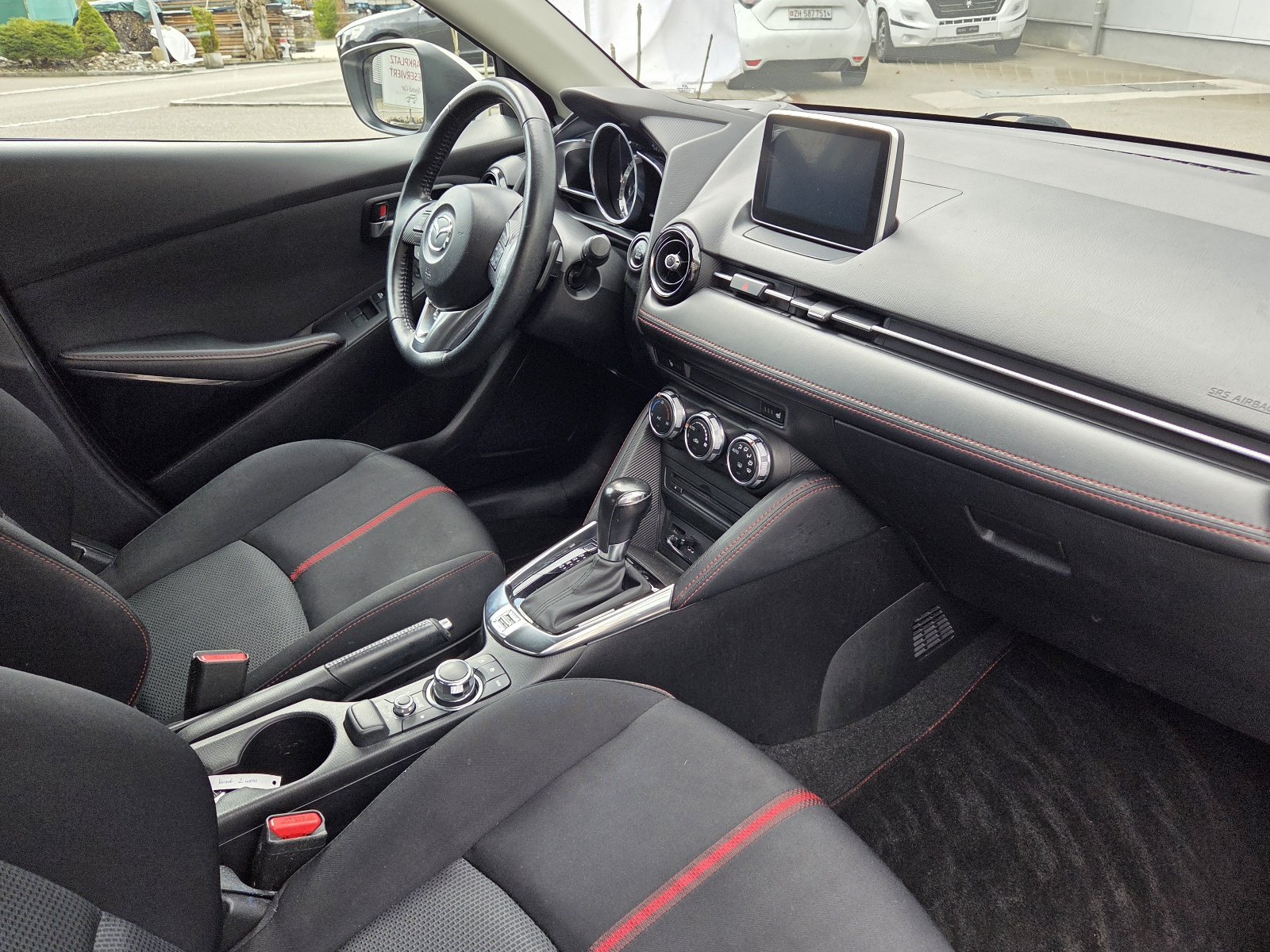 MAZDA 2 1.5 90 Revolution, Essence, Occasion / Utilisé, Automatique - 6