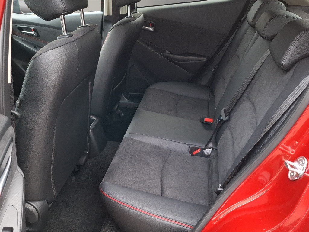 MAZDA 2 1.5 90 Homura aka Pack, Hybride Leggero Benzina/Elettrica, Occasioni / Usate, Automatico - 5