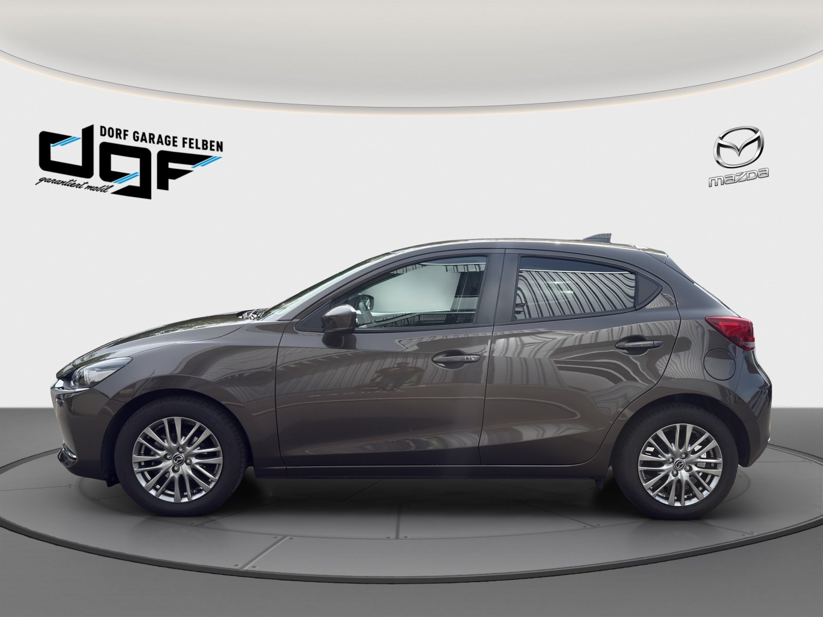 MAZDA 2 1.5 90 Revolution, Essence, Occasion / Utilisé, Automatique - 2