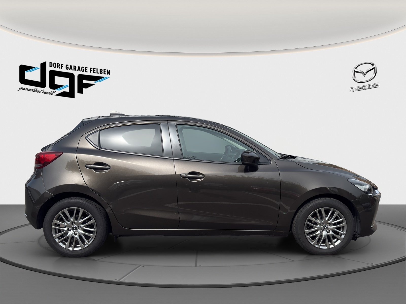 MAZDA 2 1.5 90 Revolution, Essence, Occasion / Utilisé, Automatique - 6