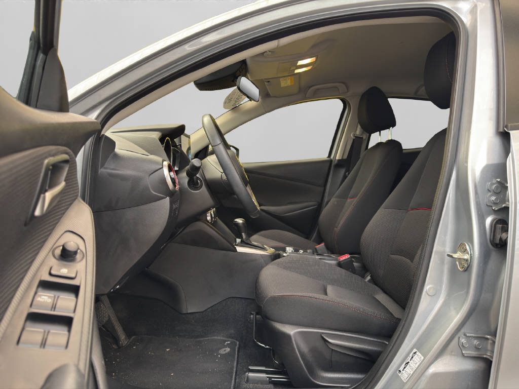 MAZDA 2 1.5 90 Homura, Benzin, Occasion / Gebraucht, Automatik - 5