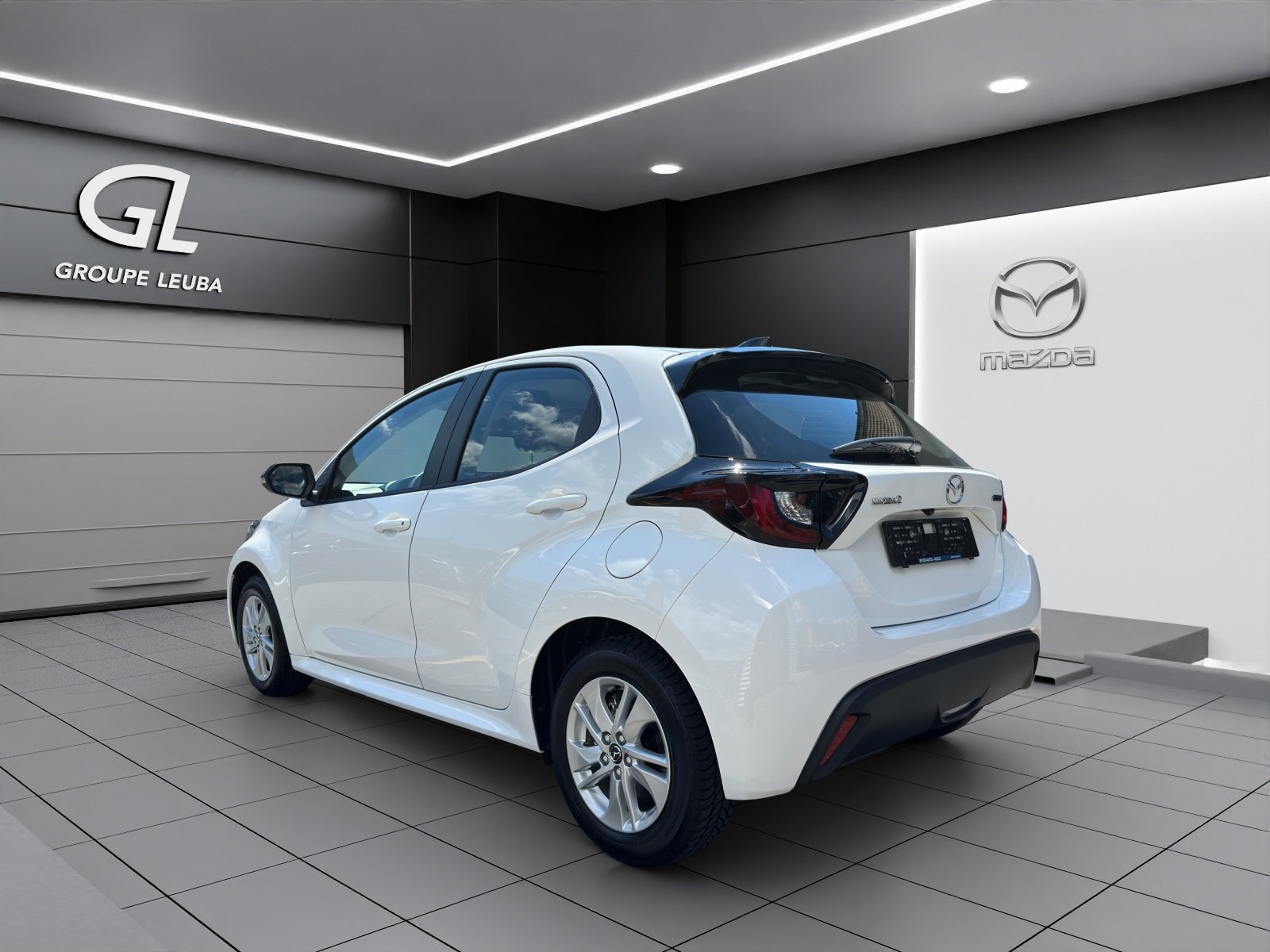 MAZDA 2 Hybrid Centre-line, Benzina, Occasioni / Usate, Automatico - 4