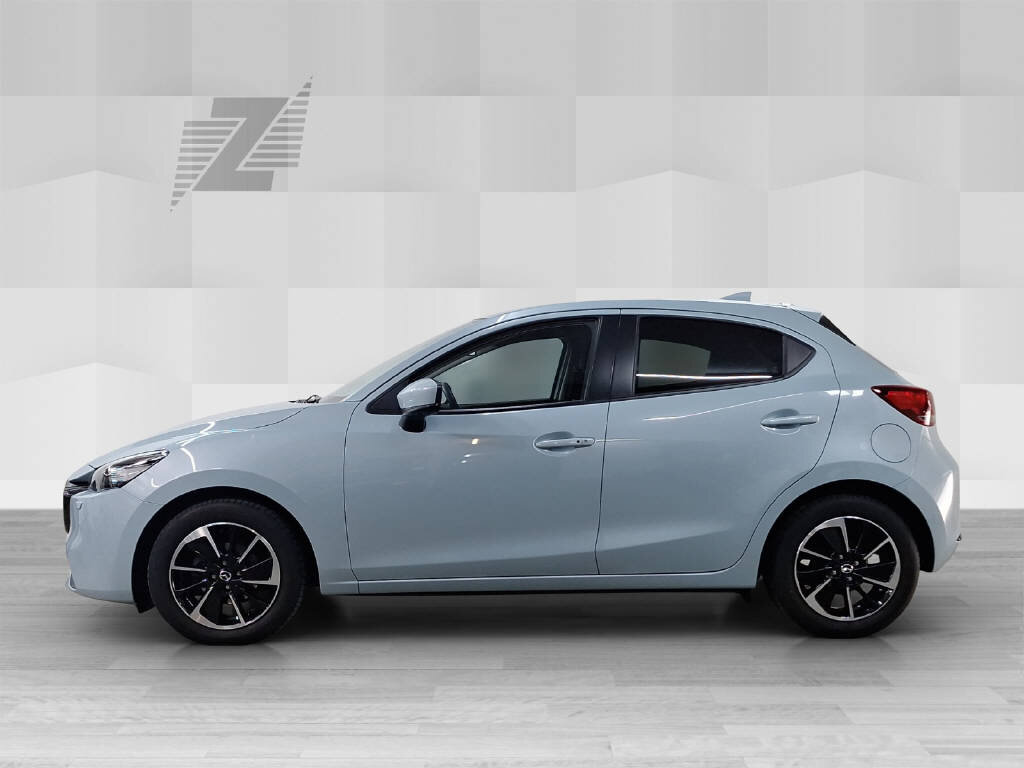 MAZDA 2 1.5 90 Exclusive-Line, Benzin, Occasion / Gebraucht, Automatik - 2
