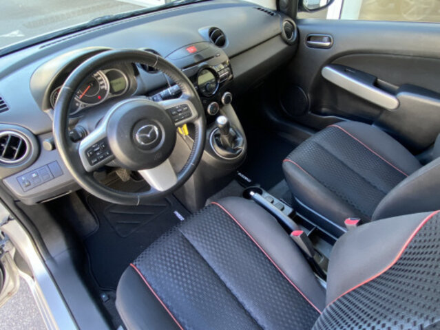 MAZDA 2 1.5i 16V Sport, Occasioni / Usate, Manuale - 3