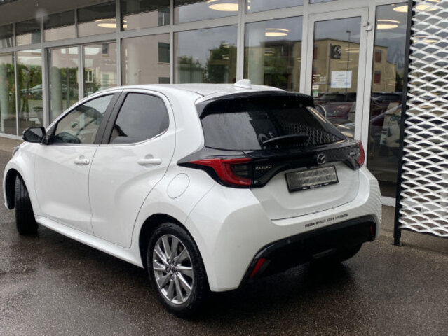 MAZDA 2 Hybrid Select, Second hand / Used, Automatic - 2