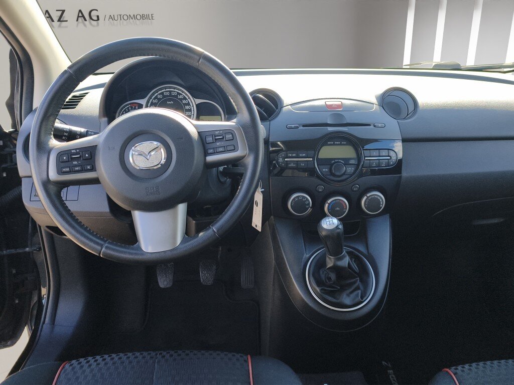 MAZDA 2 1.5 MZR Sport, Petrol, Second hand / Used, Manual - 7