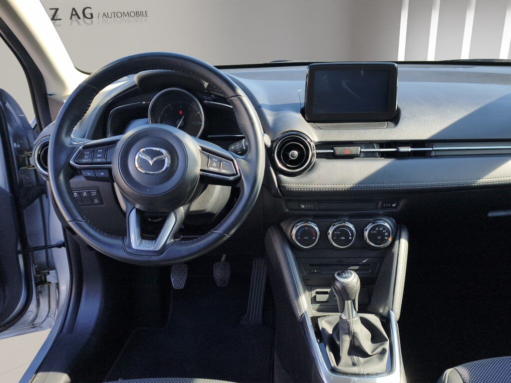 MAZDA 2 1.5 115 Revolution, Essence, Occasion / Utilisé, Manuelle - 7